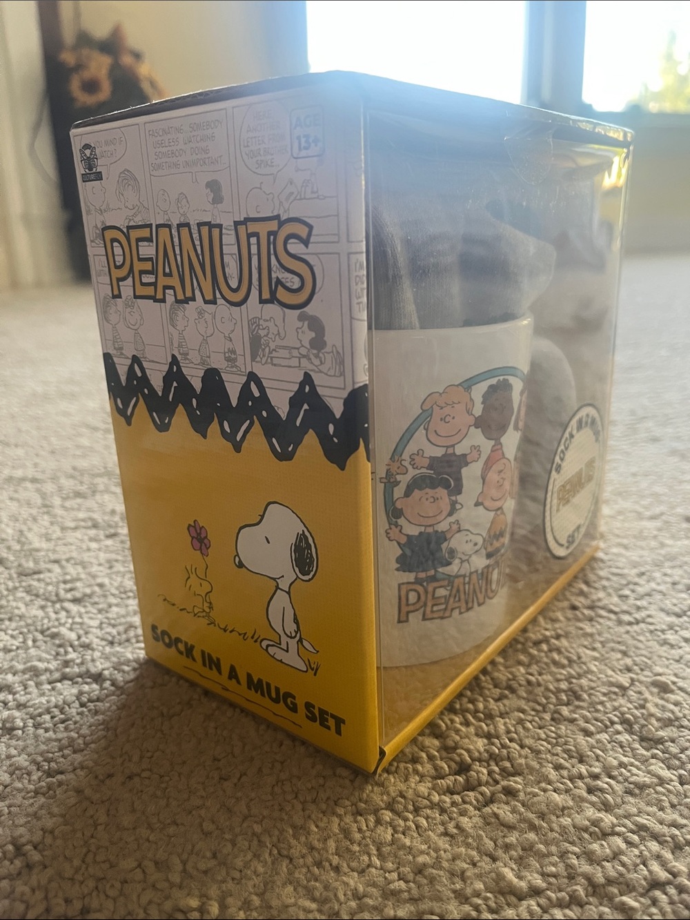 Peanuts Sock in a Mug Set: Mug, Socks and Sticker - Picture 2 of 6